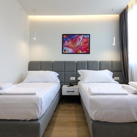N Hotel City Center By Noshi Тирана Экстерьер фото